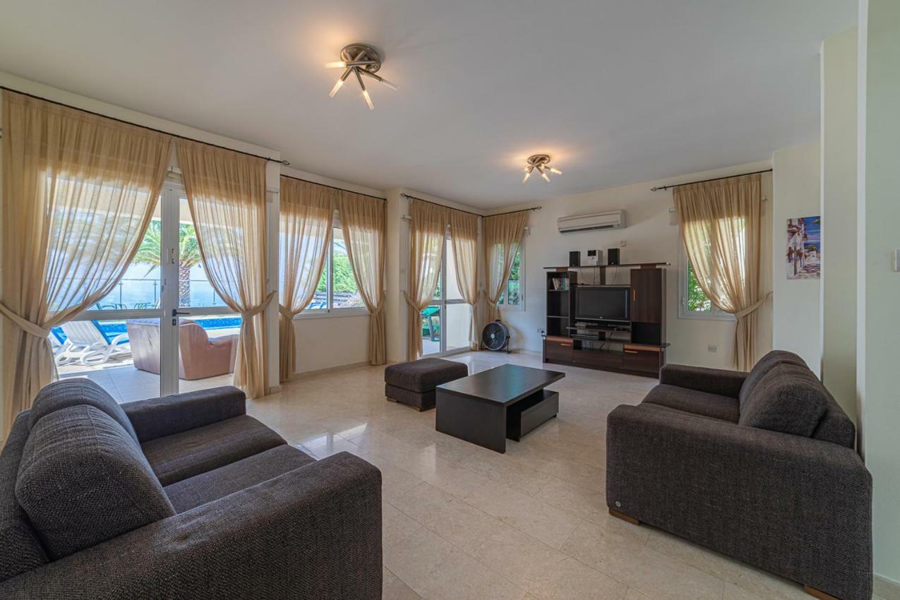 Villa Sunrise 11 Coral Bay Eksteriør billede